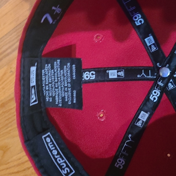 Supreme full back 7 1/8 - Picture 5 of 7